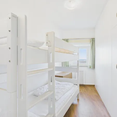 Haus Atlantic Whg. 507, Strandhausallee 29, Cuxhaven-doese, Seesicht * Куксхафен