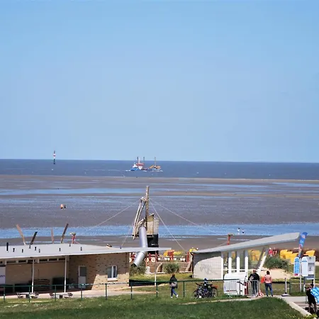 Haus Atlantic Whg. 507, Strandhausallee 29, Cuxhaven-doese, Seesicht Appartement Cuxhaven